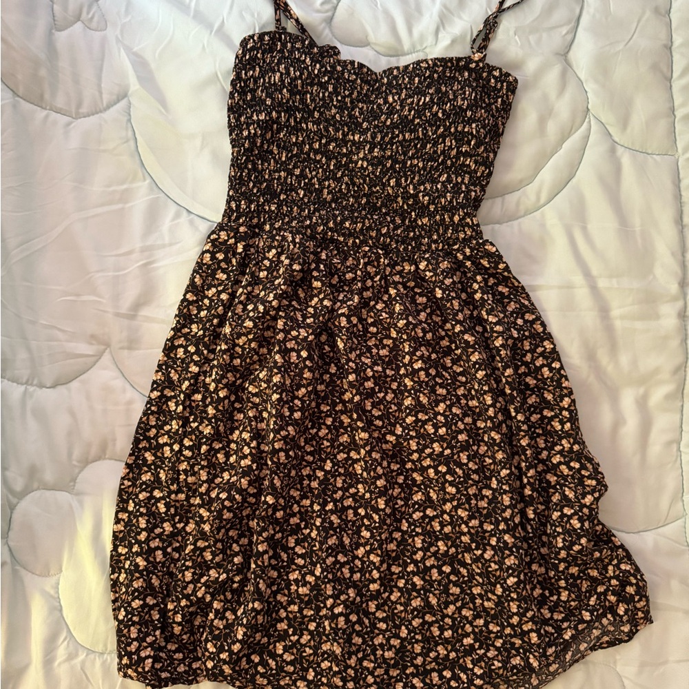 Chic Black and Cream Floral Mini Dress